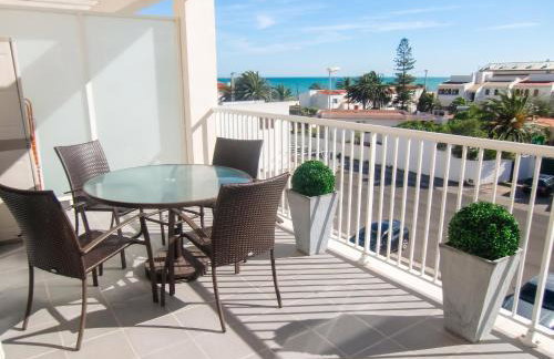 Modern apartment in Vinaròs with sea view and shared pool - Foto 1