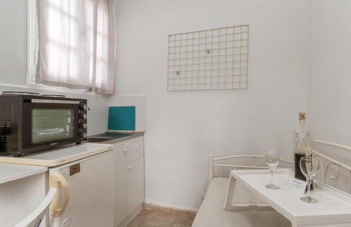 Stenies Little Nook - Photo 12