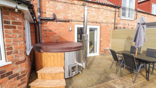 Beech Cottage - Photo 2