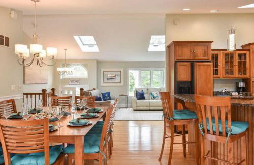 Walk to Bass River Beach Game Room! - Foto 9