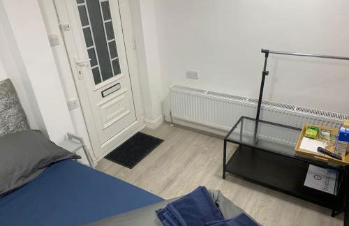 Cosy Studio Flat-Just Renovated-Free Street Parking & Independent Entrance - Foto 7