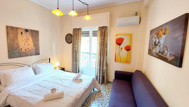 Cozy Apartment in Acropolis With Roof Garden - Foto 3, Habitación