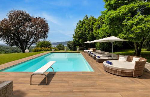 Italian Lakes villa with heated pool - Foto 1