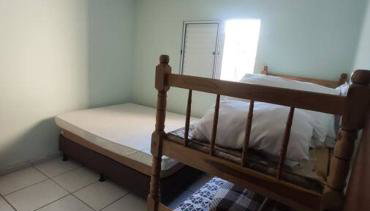 Casa com Piscina a 500m da Praia Ideal para Famílias em Guaratuba - Foto 3