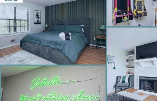 Vibrant Family Retreat~Sleeps 8~2 Kings~ Game Room - Foto 1