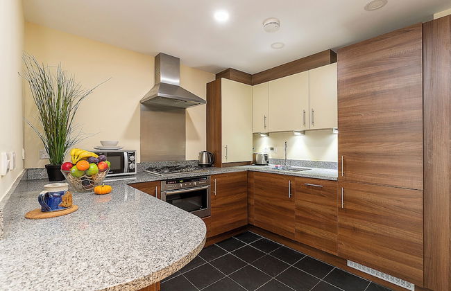 Shoreditch City Living - Photo 13