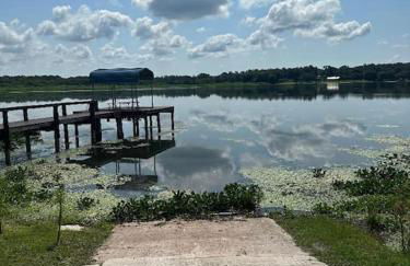 Lake Valrico's Camelot Court with HEATED POOL & access to private lake - Foto 23