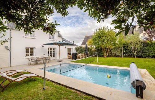 Maison de famille élégante avec piscine chauffée - 2km des plages - Foto 58