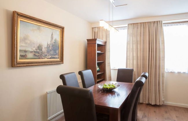 Stylish Apartments next to Buckingham Palace - Photo 30