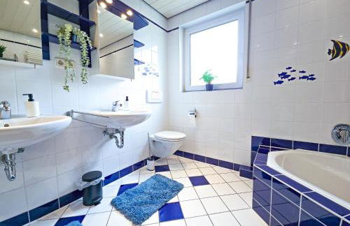 STAR-Apartment - Garden with Terrace, Calm, 120m2 - Foto 40