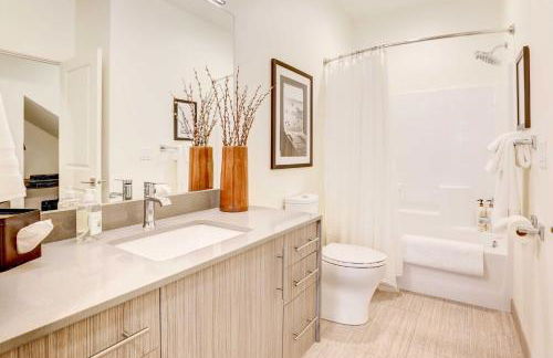 Beautiful Townhome - Steps to Downtown Boise! - Photo 22