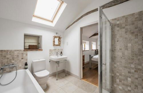 Barn Owl Cottage, Field Dalling - Photo 21