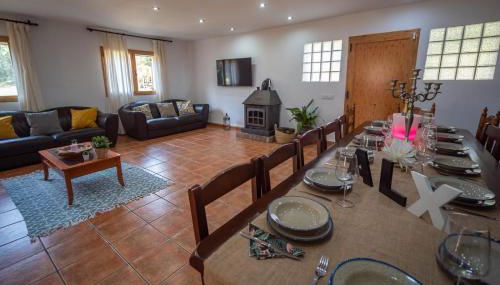 Can Magan Ideal Familias y Grupos Piscina Privada Barbacoa - Foto 3