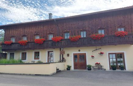 Gästehaus Schörgenhofer - Photo 1