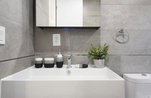 75-5A Luxury 3BR Duplex W D in unit Elevator - Foto 37