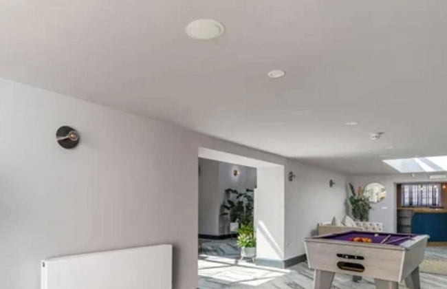 Immaculate 6-bed Ivy House - Photo 16