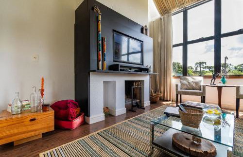 Rosa Edificio Lofts Lago dentro do condomínio Laje de Pedra - Foto 19