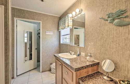 Keaton Beach Escape with Hot Tub Less Than 2 Mi to Shore - Foto 11