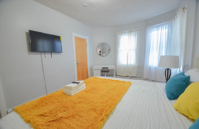 Lovely 3-Bedroom Apt with free parking - Foto 8