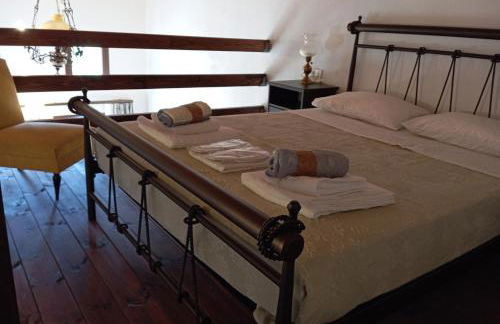 Annousa's House & Studios - Photo 57