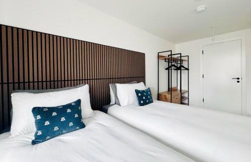 HEYHOO NQ Modern 1-Bed Apartment with Balcony Manchester City Centre - Holiday Home by HeyHoo - Photo 9