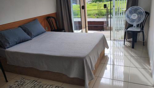 Casa das Embaúbas 04 - Foto 2