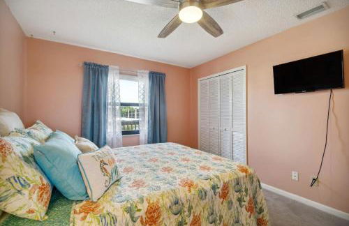 Cocoa Beach Vacation Rental - Walk to Pier! - Foto 18