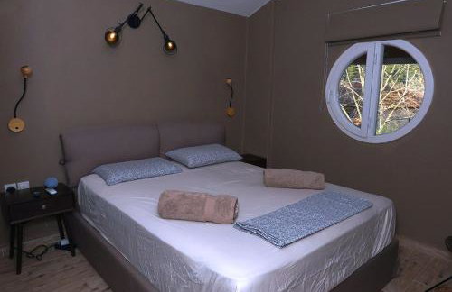 Villa ELi - Luxury Nature Getaway - Strategically located for Beach Exploration - Onsite Power for Electric Vehicle - Foto 39