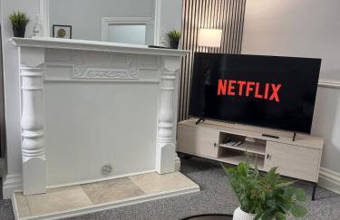 Month Stays Central 3 bed Three Bedroom House by Brookland Stays Serviced Accommodation & Short Lets in Preston with Free WiFi - Foto 18