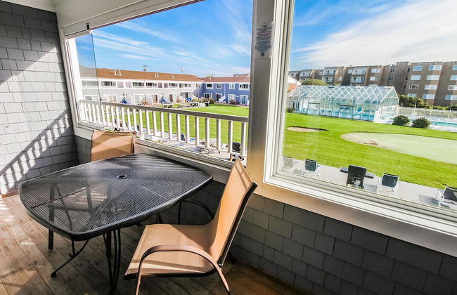 Edgewater Beach Resort, a VRI resort - Photo 20