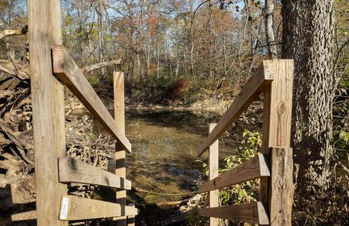 Riverfront w Deck Grill Fire pit & Climbing Wall - Photo 55