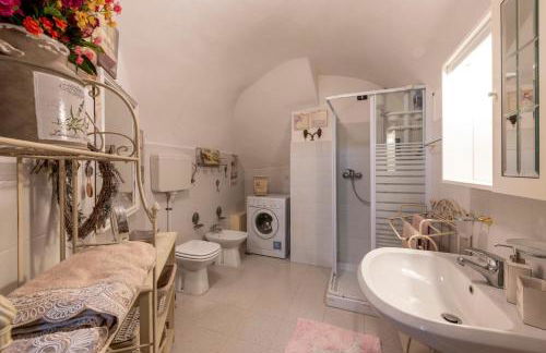 Charm amidst Lakes & Mountains - renovated in 2023 - Foto 14