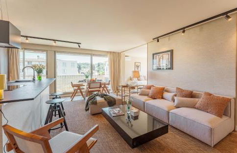 Appartement Chic 3 Chambres Saint-Tropez avec parking privé - Photo 4