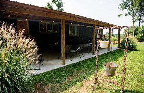 Southern Comfort Retreat with a private hot tub - Foto 46