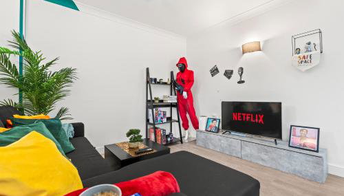 2 Cosy Bedroom Sleeps 6 02 Arena Perfect for Contractors Families and Groups - Foto 3