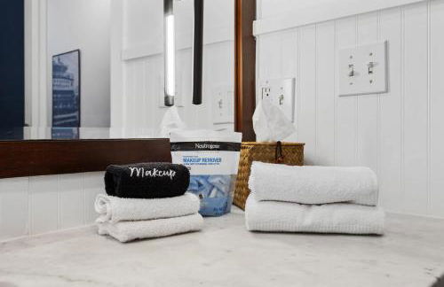 Urban Bourbon Escape - Downtown Louisville Getaway - Foto 49