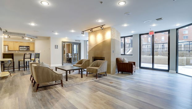 Cozy & Comfortable Condo in Ballston - Foto 3, Lounge no hall