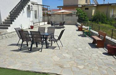 Olive Tree's House - Photo 29