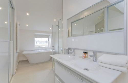 Nevern Place by Supercity Aparthotels - Photo 71