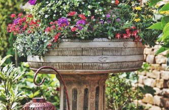 FLORA Luxury Retreat, Private Garden, Views & Hot Tub - Photo 20