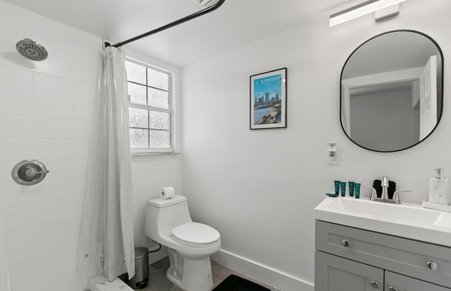 NEW St Pete Retreat Newly Updated Pet Friendly - Photo 18