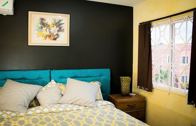 Stadium Gardens Suite - Photo 4