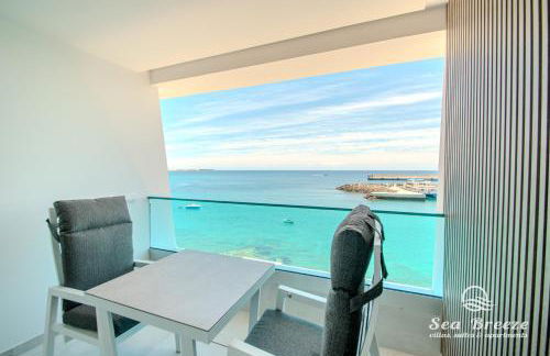 Sea Breeze Suites - Photo 34