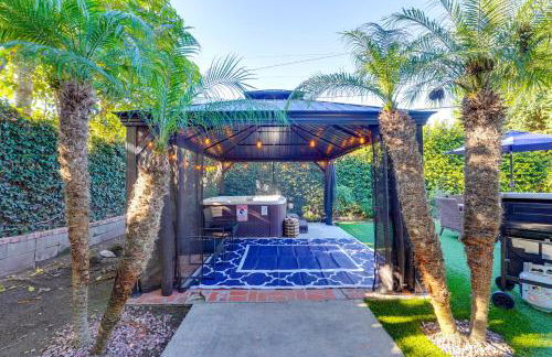 Shores Perfection - Spa, AC, Pet Friendly, Parking, Fire Pit & Massive Private Yard! - Foto 50