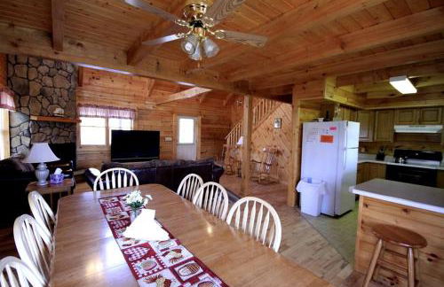 Spectacular Cabin Rental for Large Groups near New River in West Virginia - Foto 3