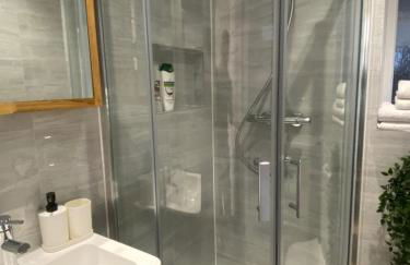 Lovely and Modern Studio Apartment. - Foto 6