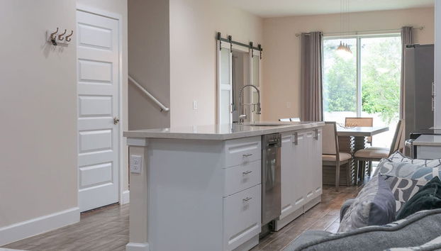 4449 Lovely 5BD For Your Family - Foto 3, Habitación