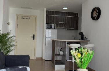 Apartahotel Moderno y Económico para 2 personas a 10 minutos de Sevilla con fácil aparcamiento - Photo 46