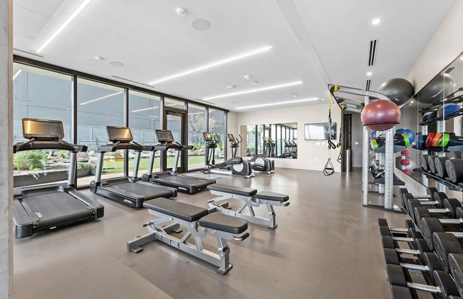 Modern Rainey St Oasis with Pool & Views - Foto 23