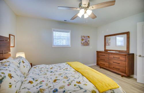 Waterfront Gloucester Cottage with Private Boat Dock - Foto 23